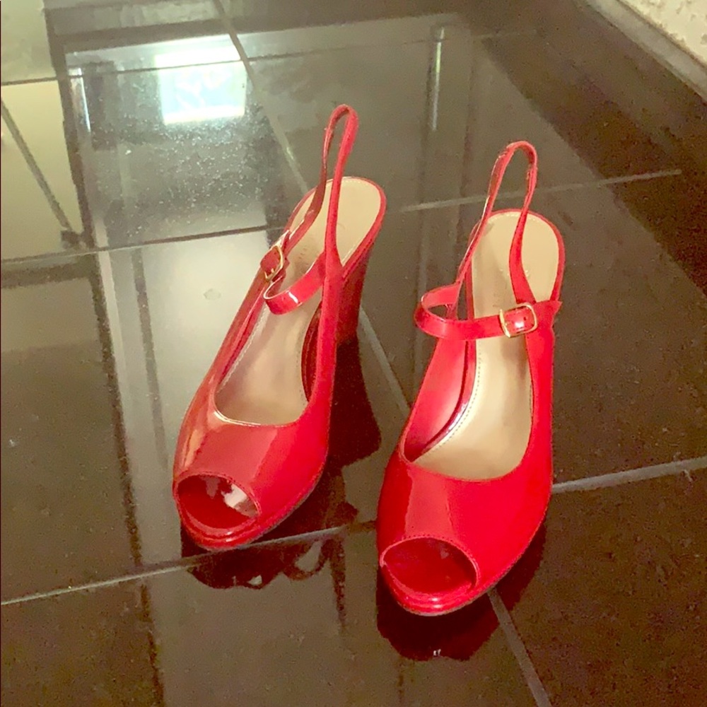 CHAPS BARBARA WEDGES - SIZE 8.5